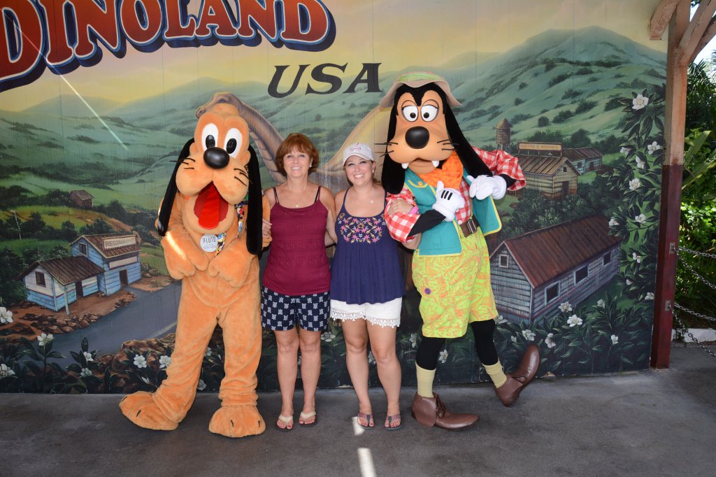 PhotoPass_Visiting_AK_404094631960.JPG