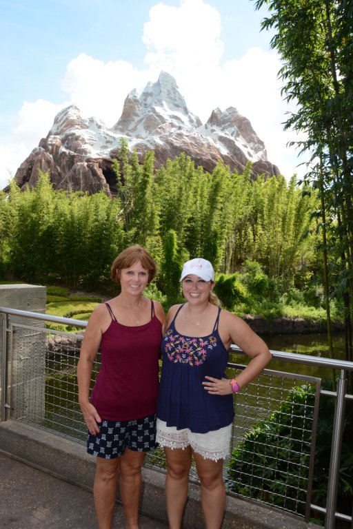 PhotoPass_Visiting_AK_404095059021.JPG