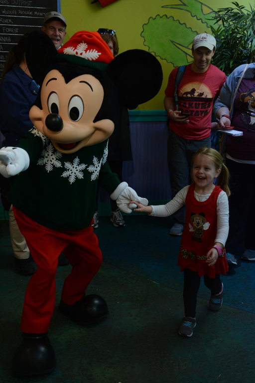 PhotoPass_Visiting_AK_414895372625.JPG