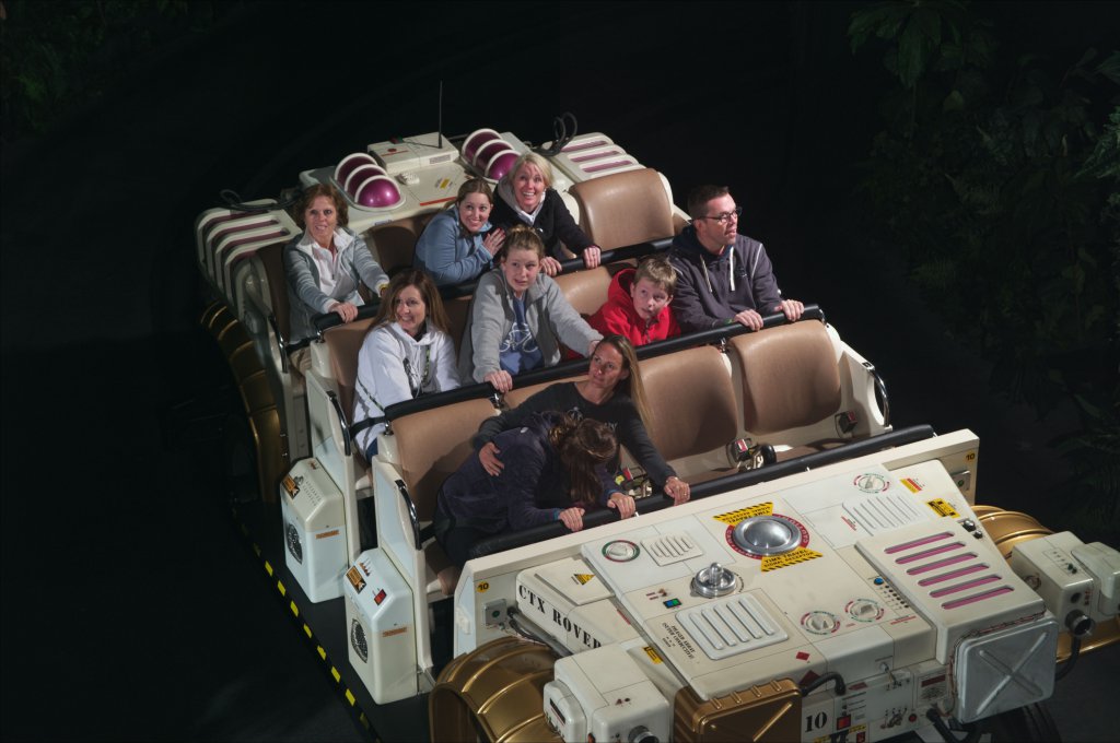 PhotoPass_Visiting_AK_7977189850_1.jpg