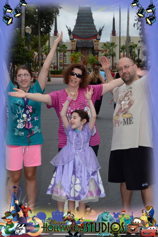 PhotoPass_Visiting_Disneys_Hollywood_Studios_7459824676.jpg