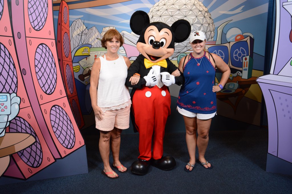 PhotoPass_Visiting_EPCOT_404626922176.JPG