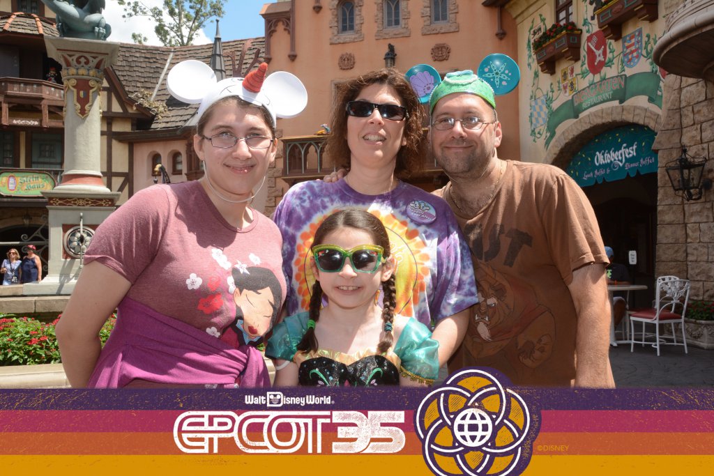 PhotoPass_Visiting_EPCOT_404870084693.JPG