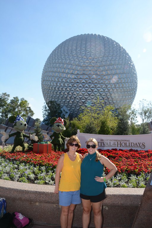 PhotoPass_Visiting_EPCOT_406411606417.JPG