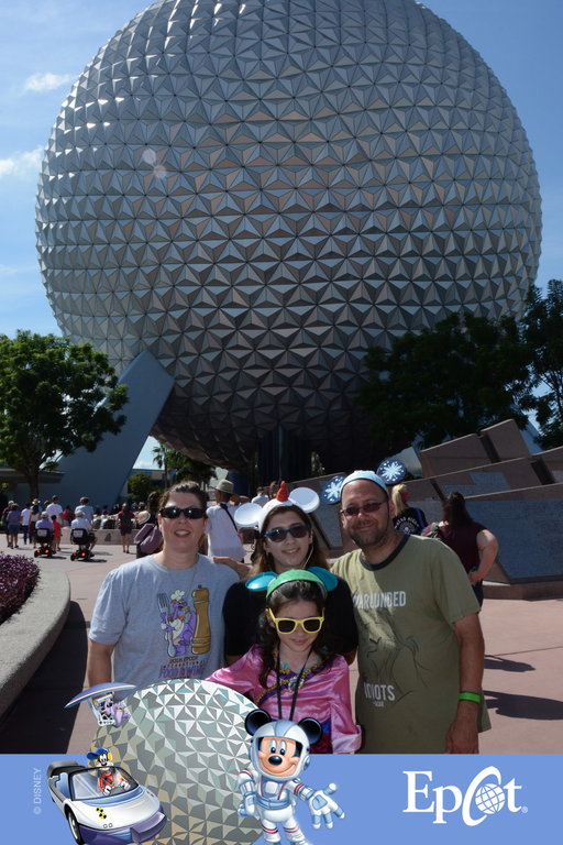 PhotoPass_Visiting_EPCOT_413328128237.JPG