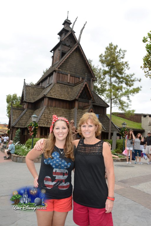 PhotoPass_Visiting_Epcot_7557742821.jpg