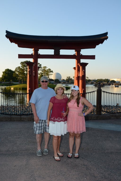 PhotoPass_Visiting_Epcot_7682261847.jpg