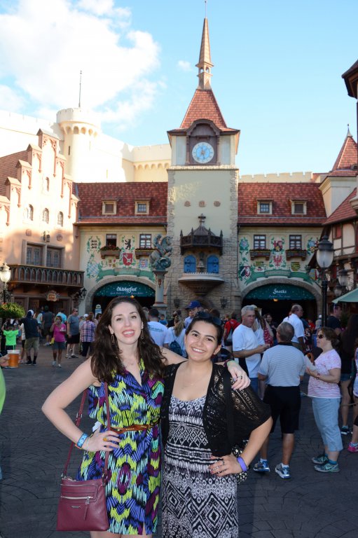 PhotoPass_Visiting_EPCOT_7836233611.jpeg