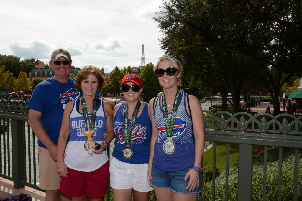 PhotoPass_Visiting_EPCOT_7853713264.jpeg