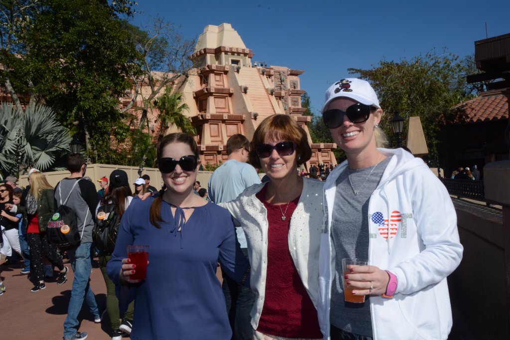 PhotoPass_Visiting_EPCOT_7978567463-2.jpeg