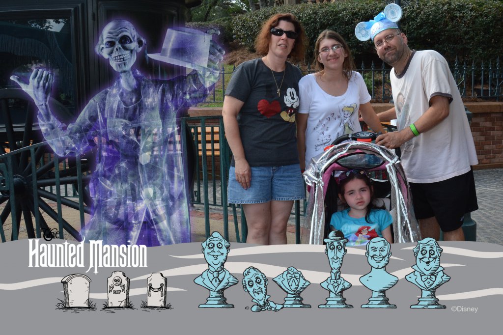 PhotoPass_Visiting_Magic_Kingdom_Park_7459190876.jpg