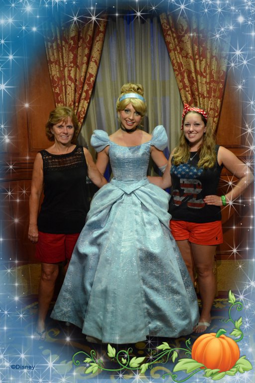 PhotoPass_Visiting_Magic_Kingdom_Park_7557735247.jpg