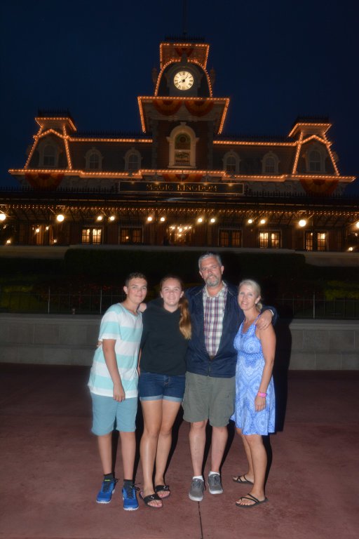 PhotoPass_Visiting_MK_404510901175.JPG