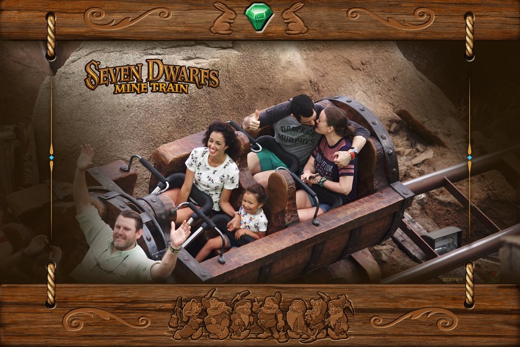 PhotoPass_Visiting_MK_8227502081.jpeg