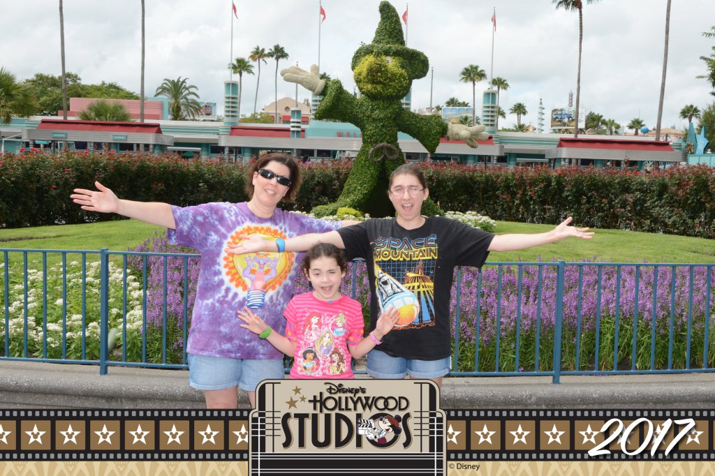 PhotoPass_Visiting_STUDIO_404791984585.JPG