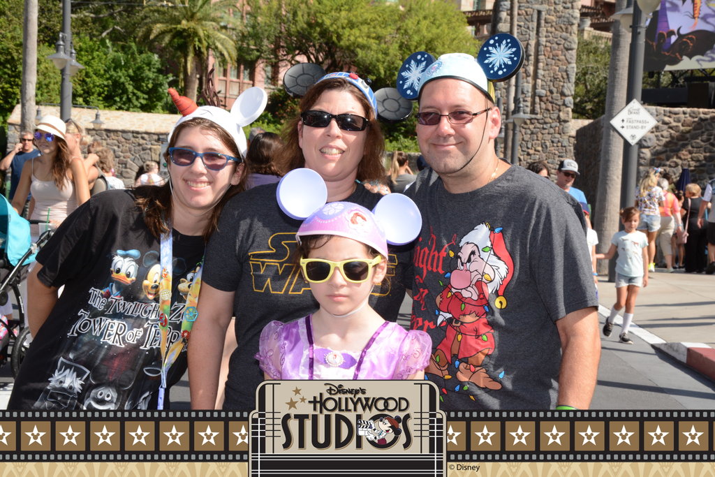 PhotoPass_Visiting_STUDIO_413287054453.JPG