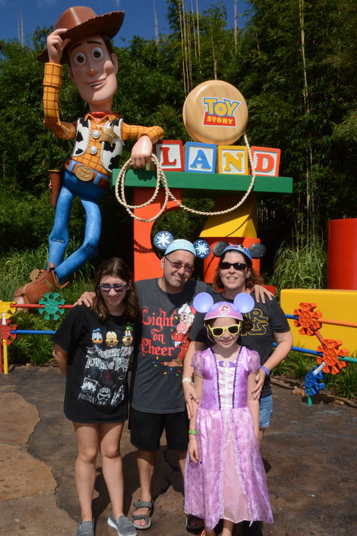 PhotoPass_Visiting_STUDIO_413287552413.JPG