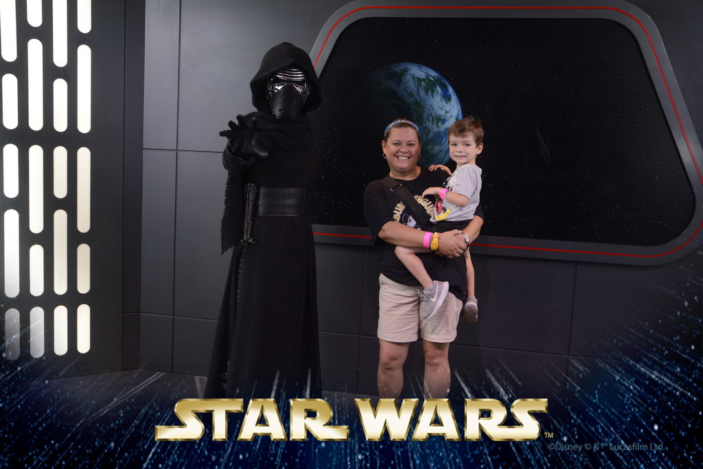 PhotoPass_Visiting_STUDIO_413362811799.JPG