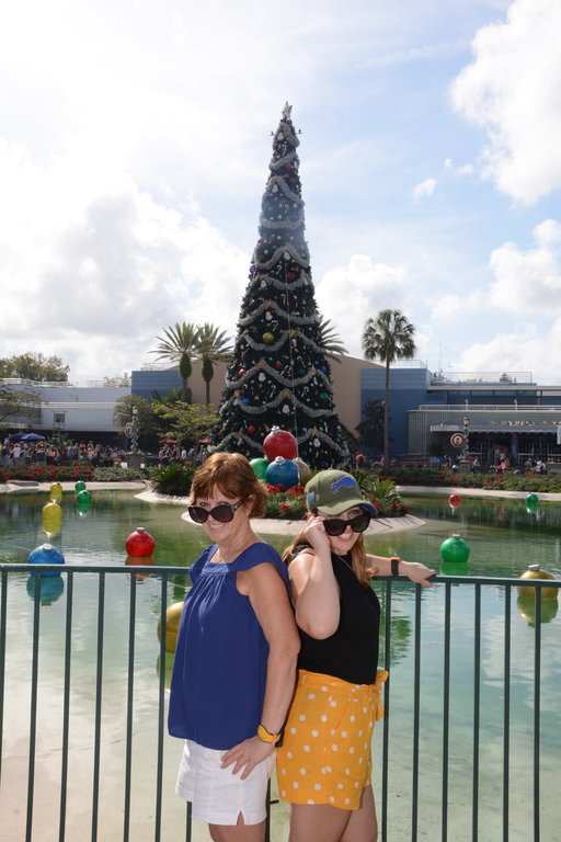 PhotoPass_Visiting_STUDIO_415094292804.JPG