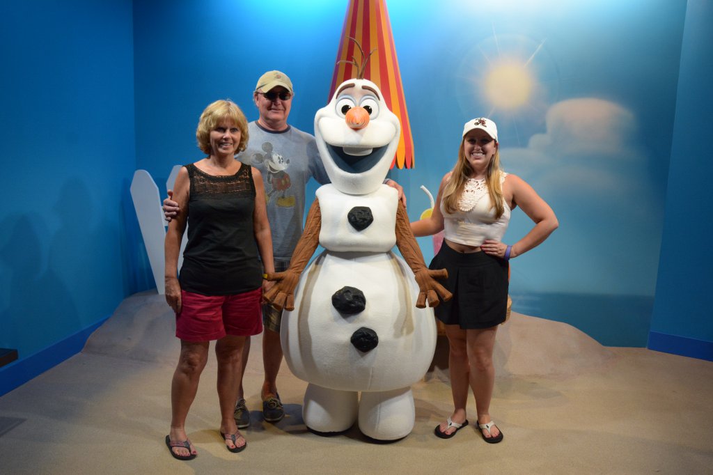 PhotoPass_Visiting_STUDIO_7682897357.jpeg.jpeg