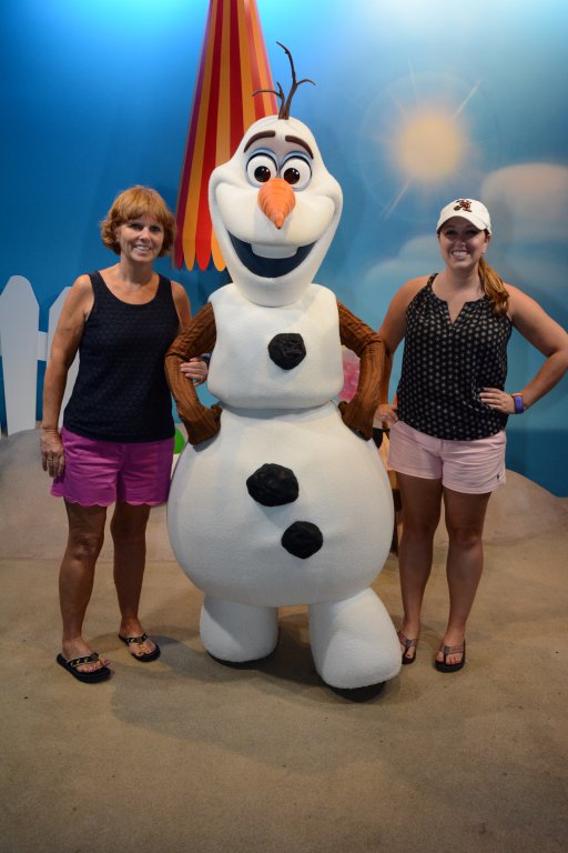 PhotoPass_Visiting_STUDIO_7820340829.jpeg