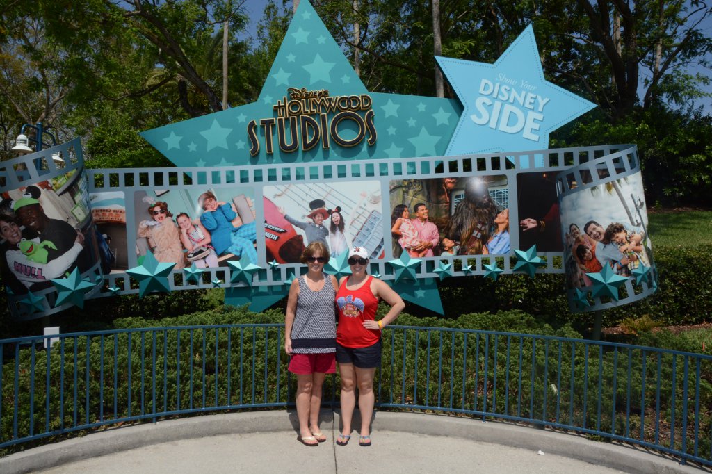 PhotoPass_Visiting_STUDIO_7996857881.jpeg