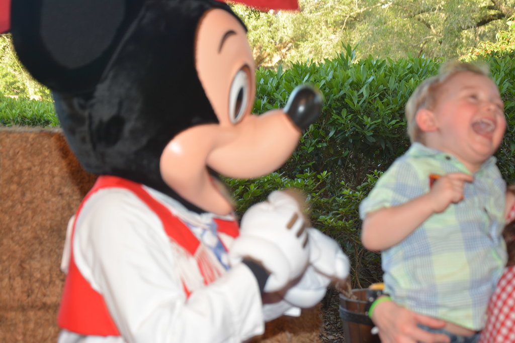 PhotoPass_Visiting_WDWRESORTSANDMORE_411324565308.JPG