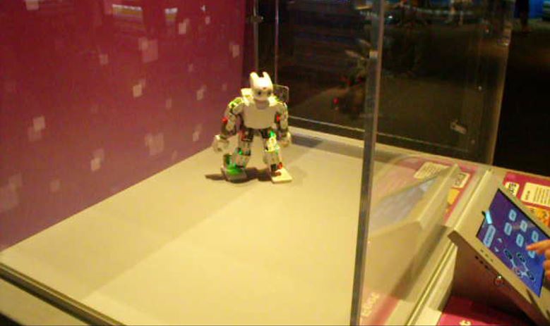 robot.JPG