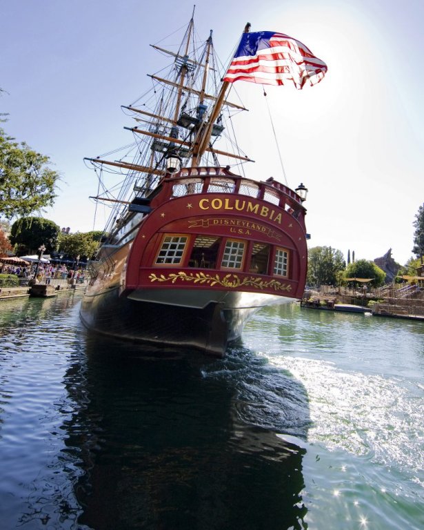 Sailing-Ship-Columbia-Disneyland.jpg