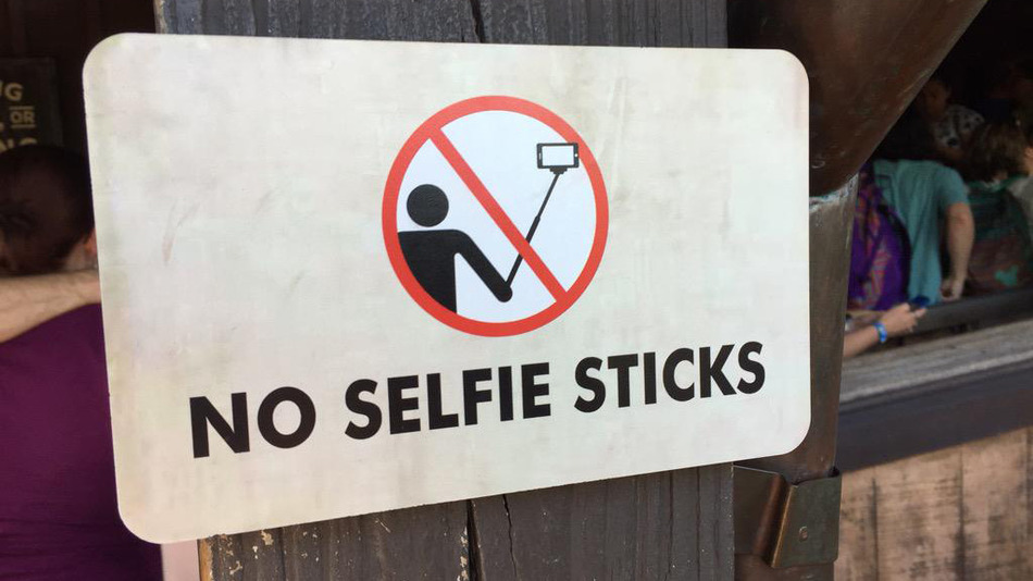 selfie-sticks.jpg