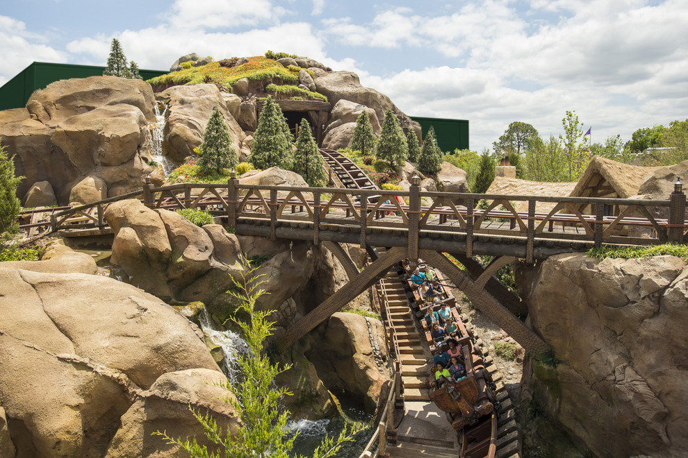 Seven Dwarfs Mine Train Showbuilding Photoshop.jpg