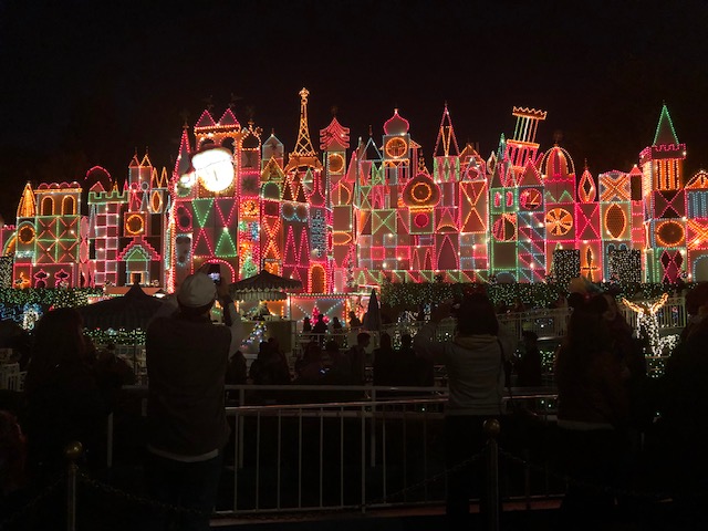 Small World Christmas 2018.jpg