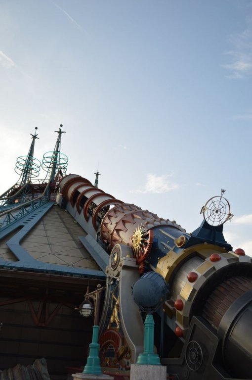 Spacemountain_01.jpg