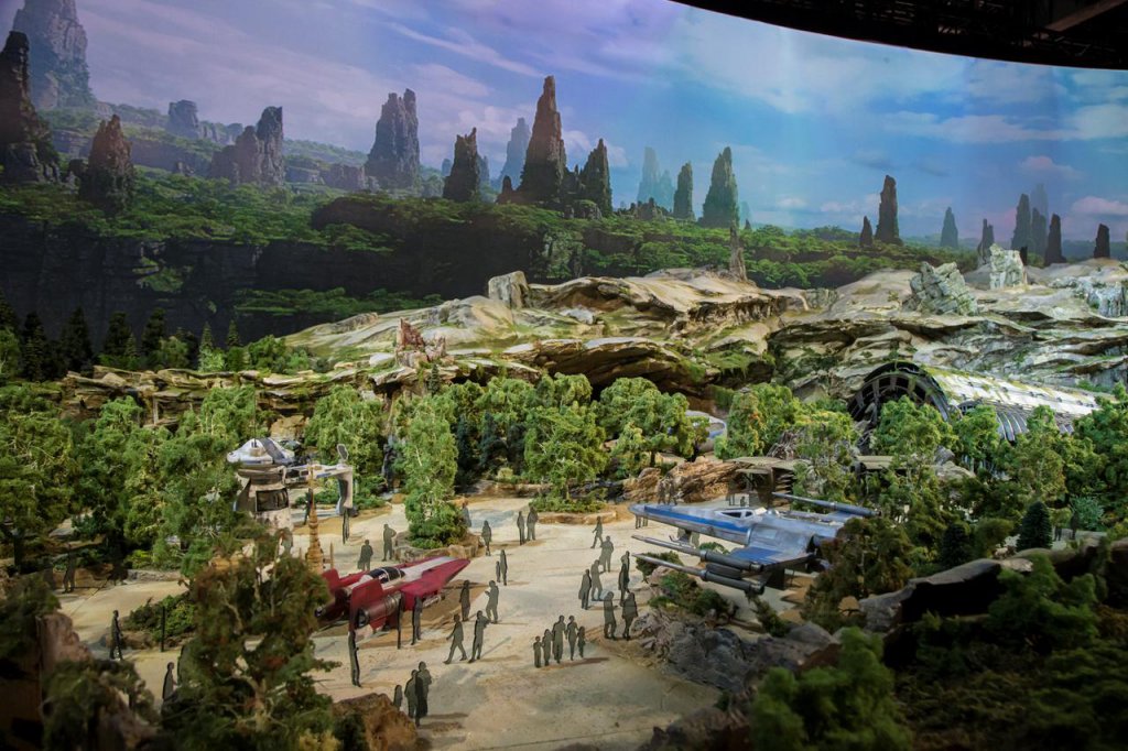 Star-Wars-Land_Full_30562.jpg