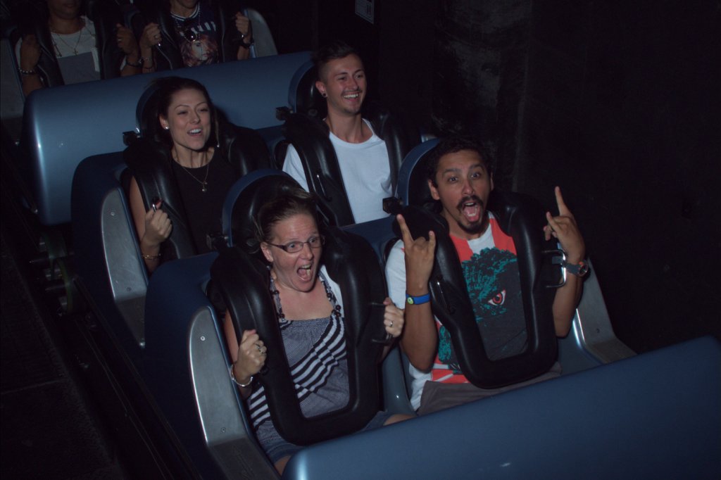 STUDIO_ROCKNRCOASTERRIDE_7471498760.jpeg