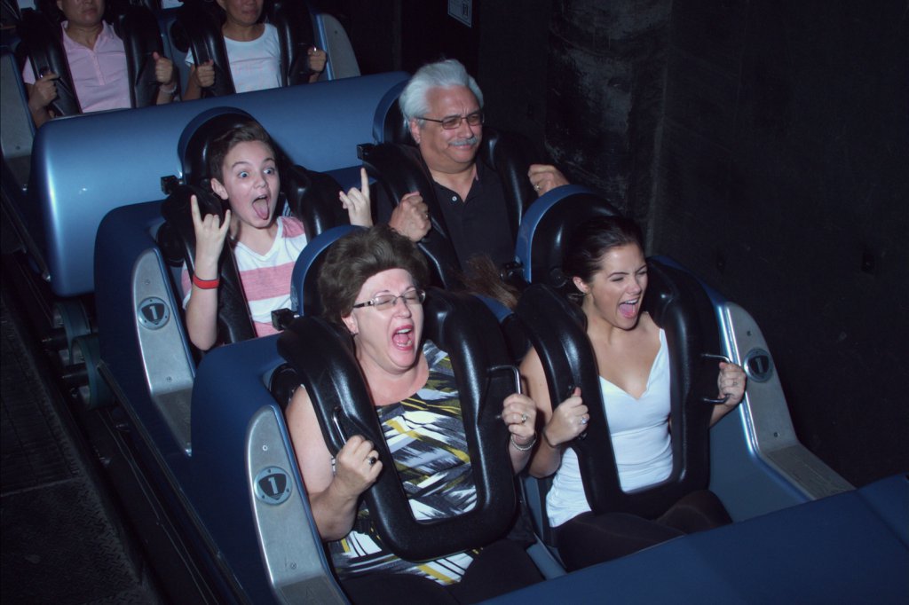 STUDIO_ROCKNRCOASTERRIDE_7565980609.jpeg