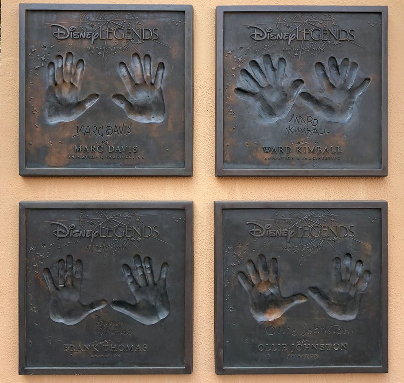 studios-legends-plaza-hands.jpg