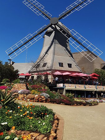 the-windmill-restaurant.jpg