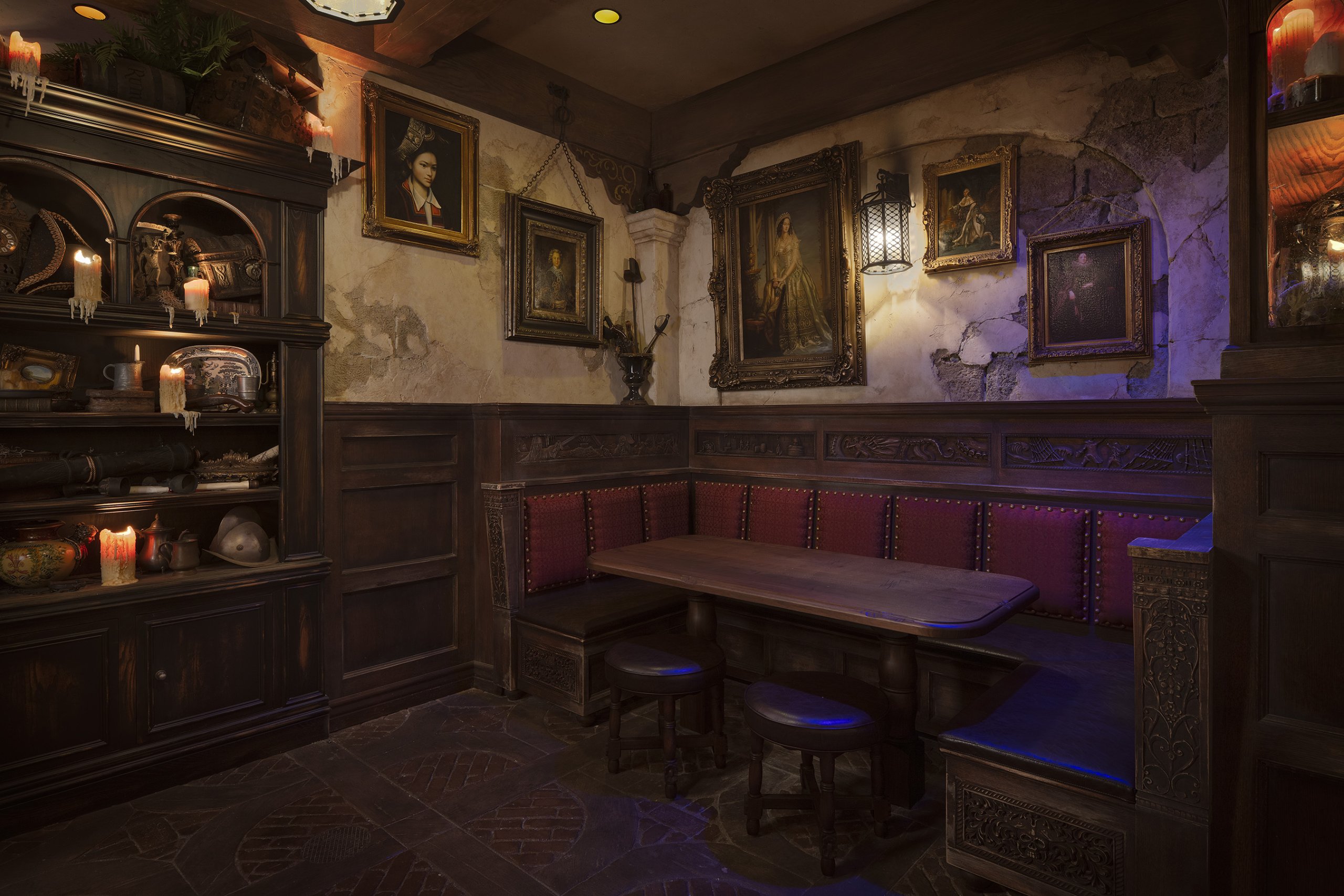 TheBeakandBarrel_Interior_2.jpg