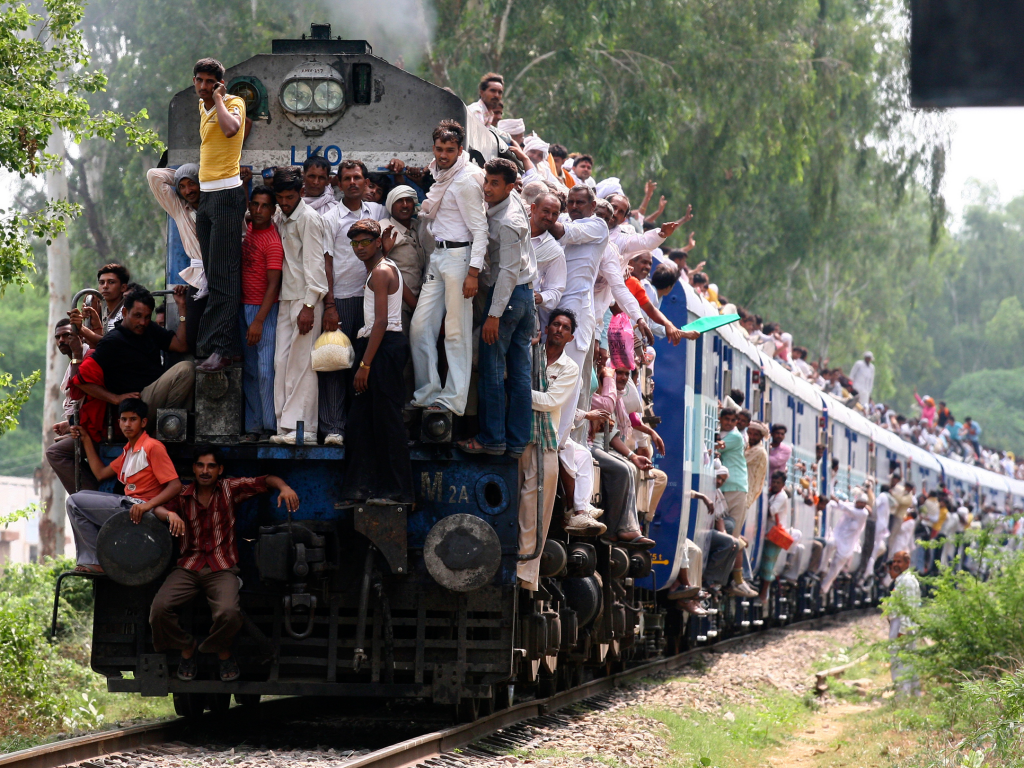 these-photos-of-indias-overcrowded-railways-will-make-you-grateful-for-your-commute.png