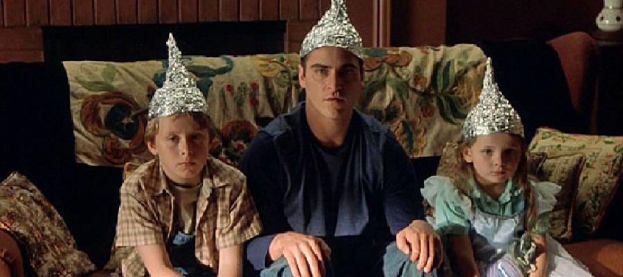 Tin-foil-hats-Signs.jpg