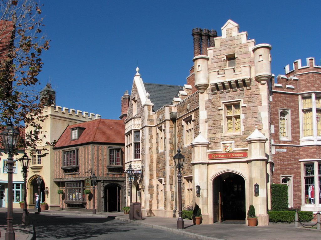 United_Kingdom_street_at_Epcot.jpg