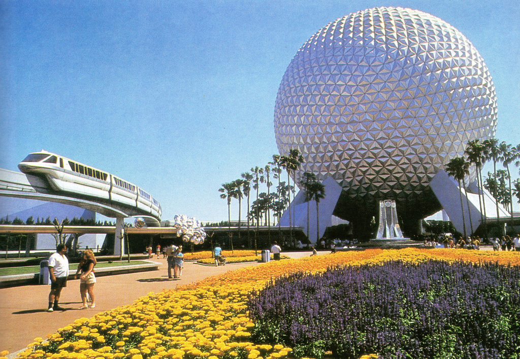 vintageepcot5.jpg