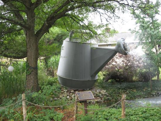 Watering Can.jpg