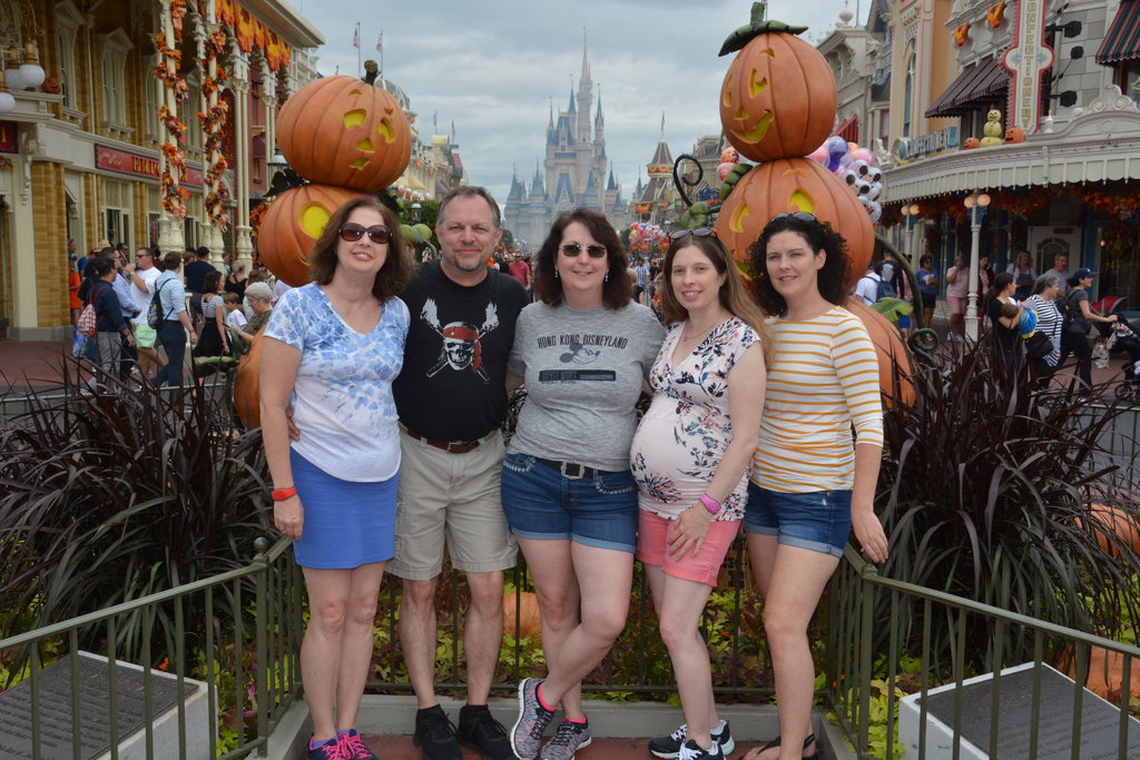 wdw2018298114450987_414006651923_dsnyRes-base_dsnyLoc-reg.jpg