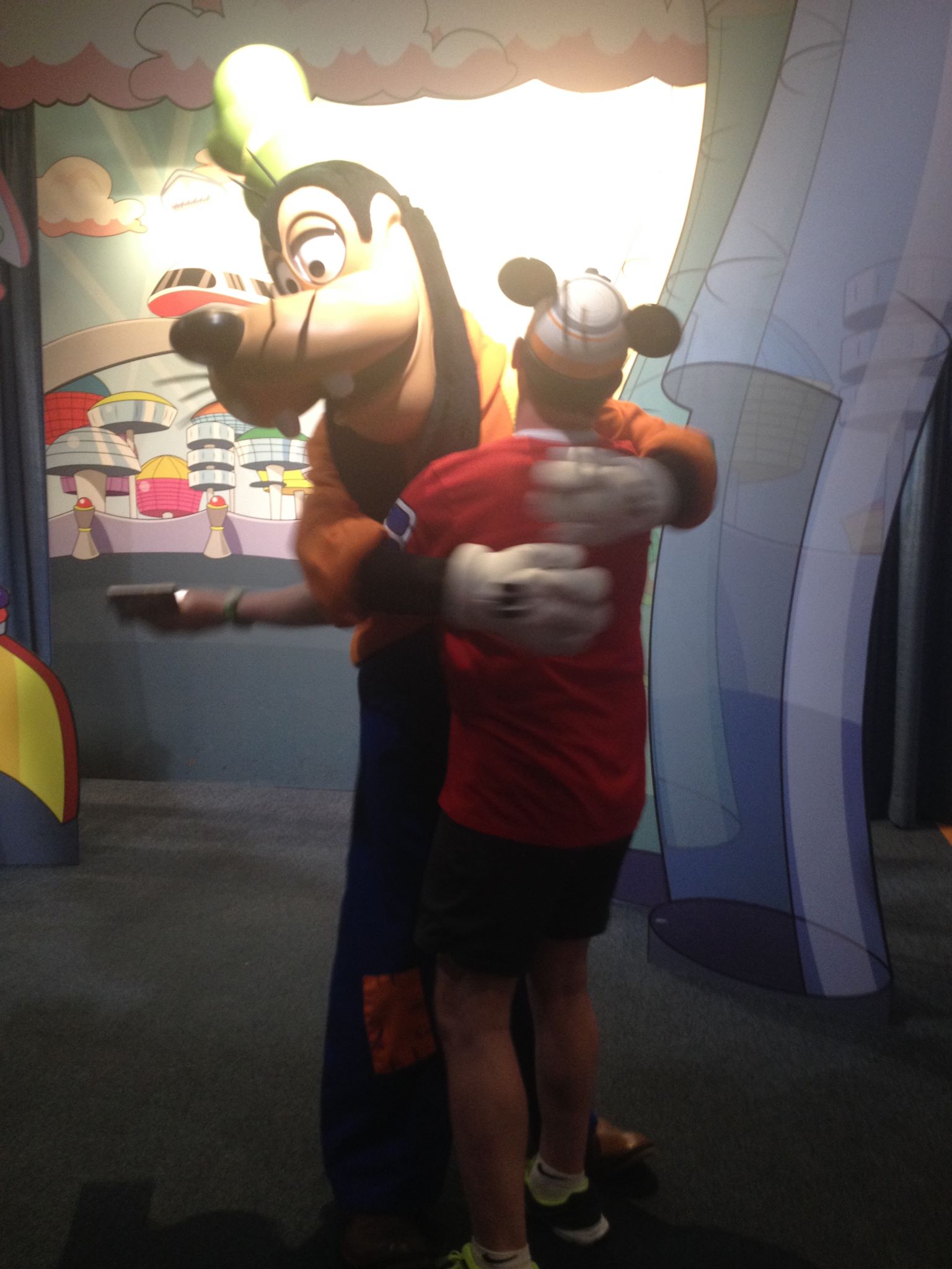 Hugging Goofy