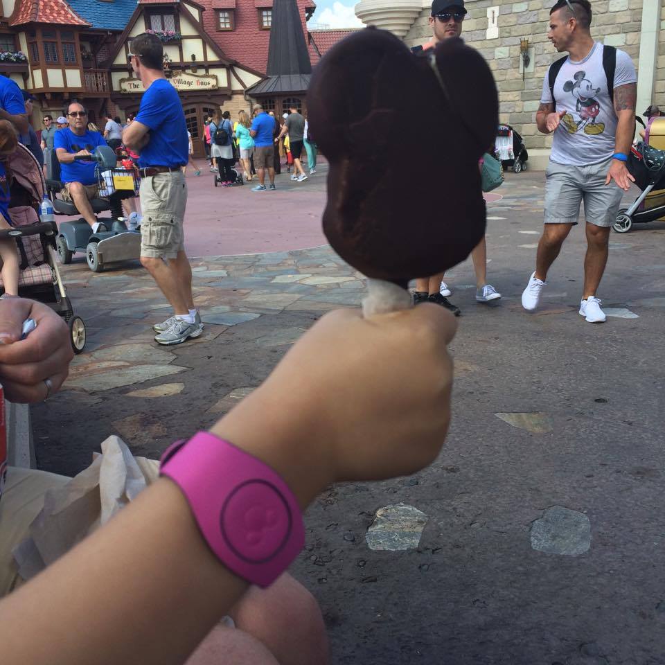 Mickeybar