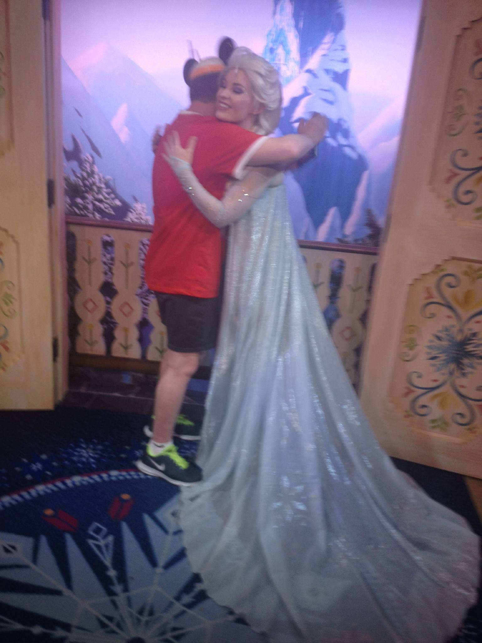 One More Warm Hug for Queen Elsa