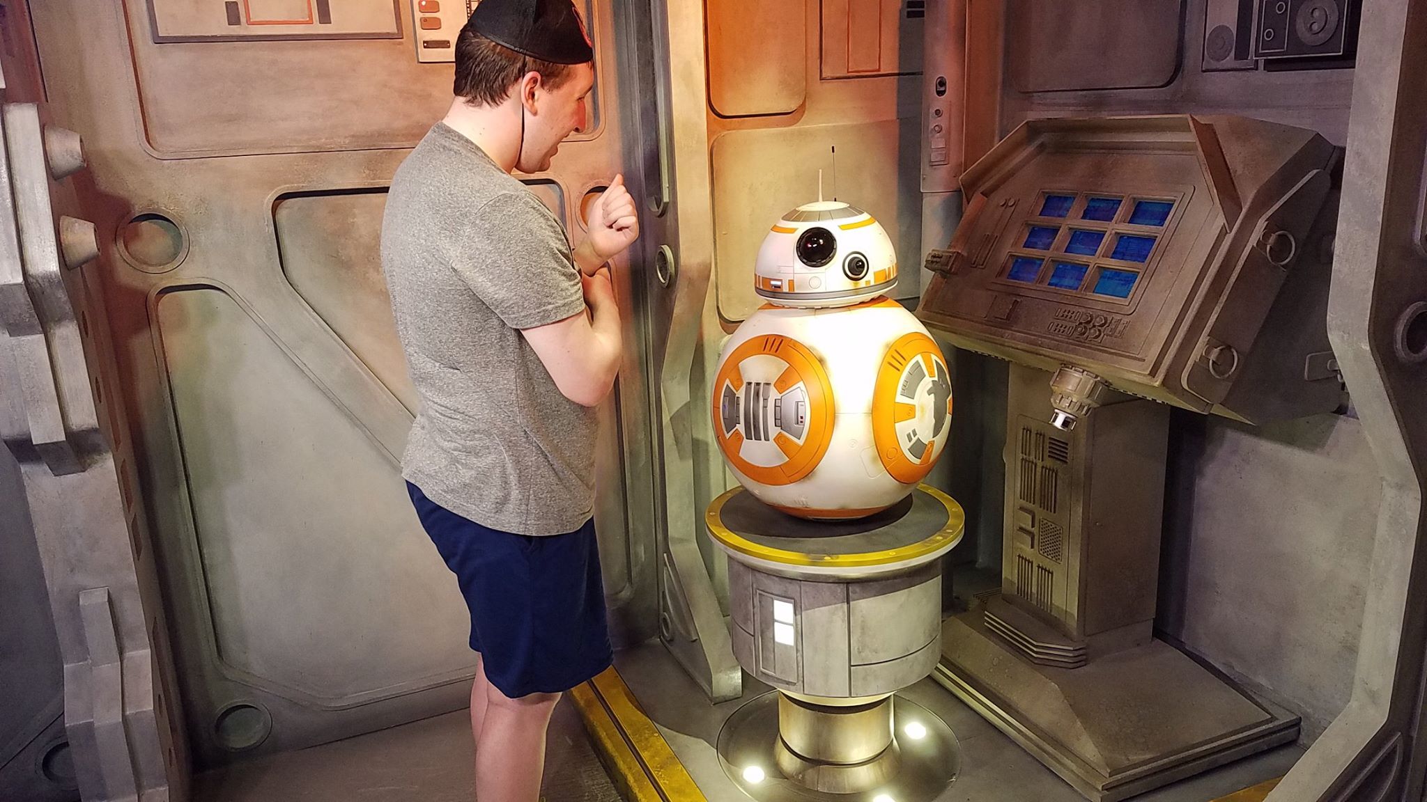 Telling BB-8 about Rey